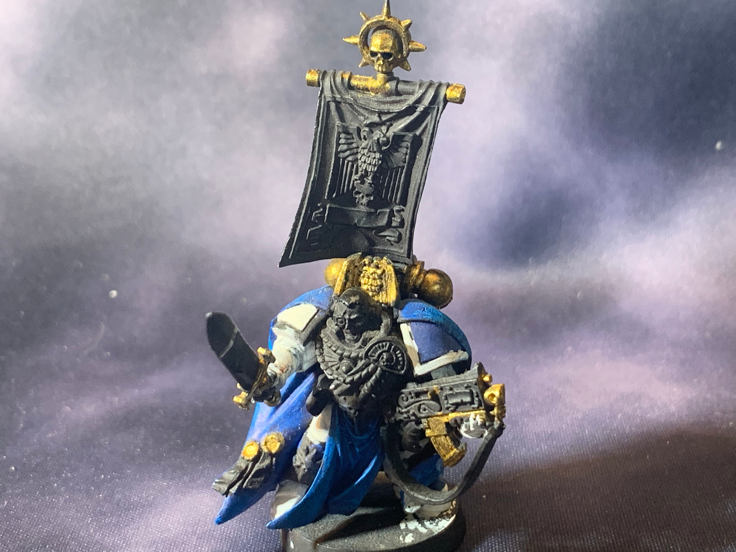 Warhammer 40k Space Marines Captain Assault on Black Reach