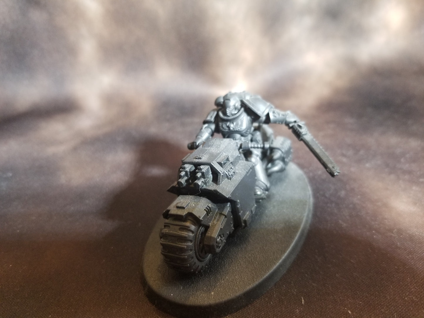 Warhammer 40k Space Marines Primaris Outrider Bikes