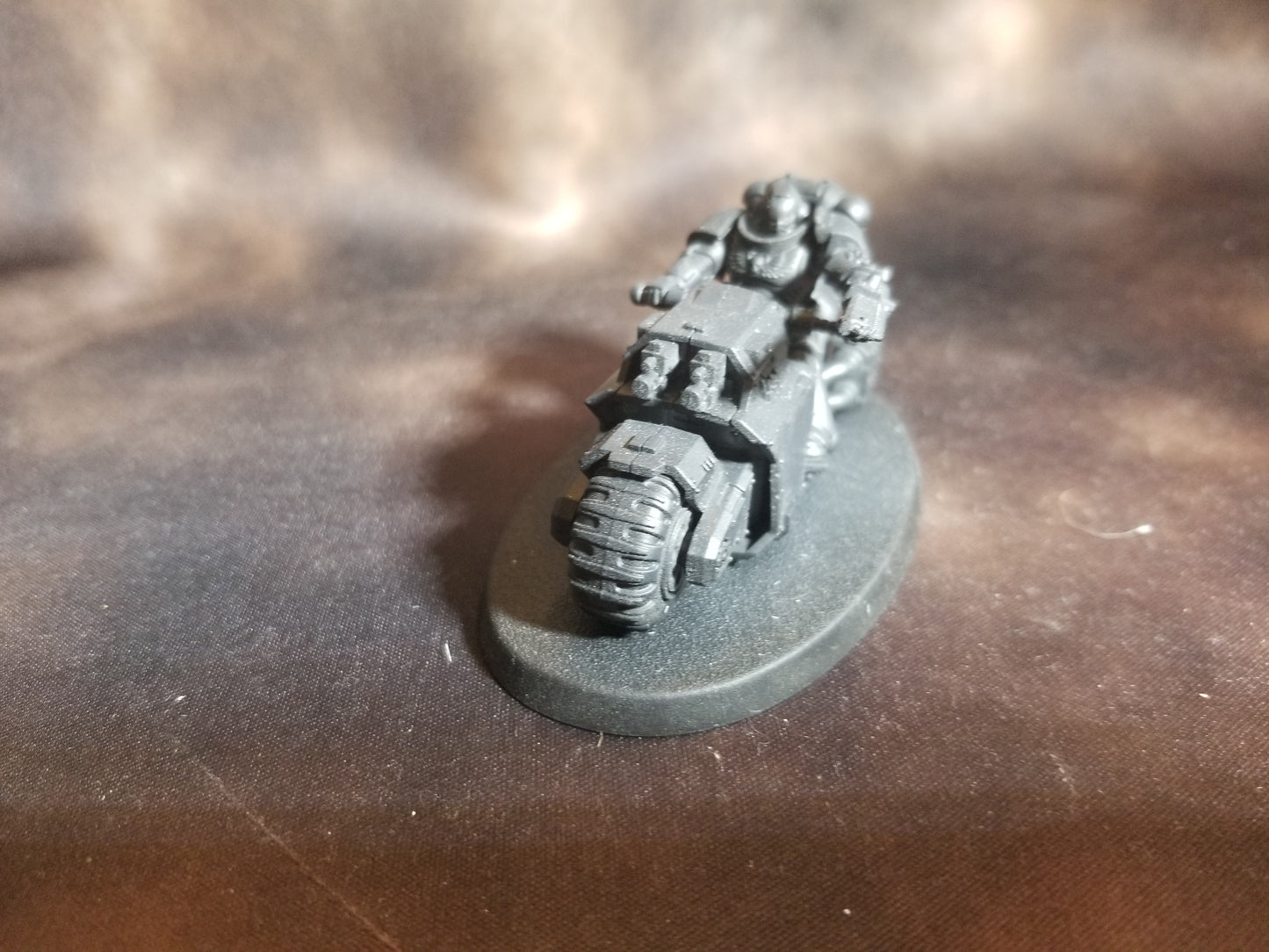 Warhammer 40k Space Marines Primaris Outrider Bikes