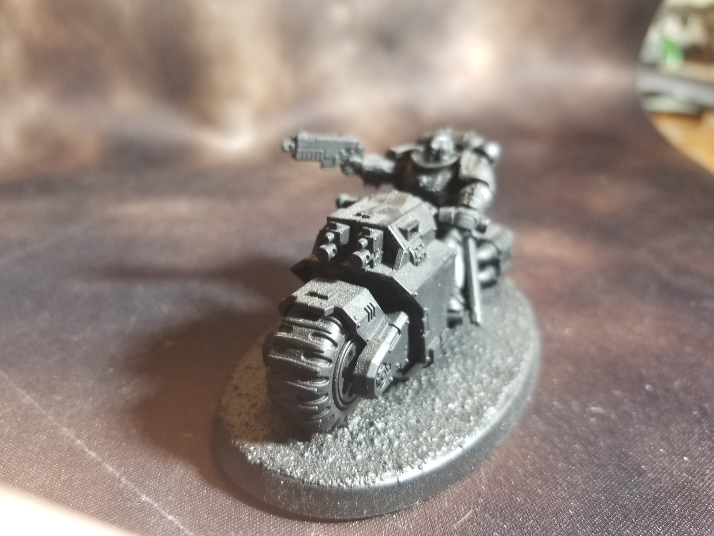 Warhammer 40k Space Marines Primaris Outrider Bikes