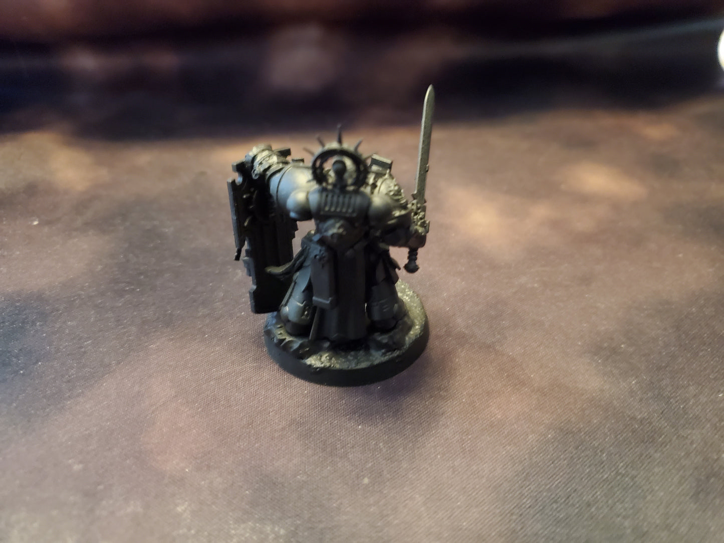 Warhammer 40k Space Marines Primaris Bladeguard Captain