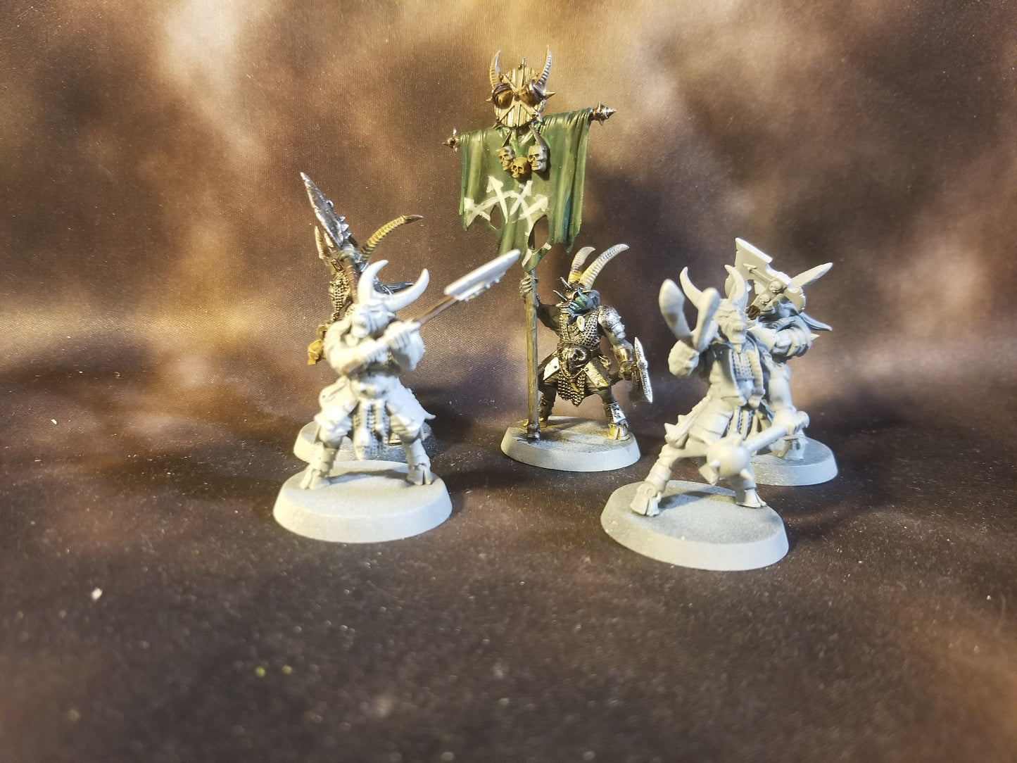 Warhammer Age of Sigmar AOS Destruction Beastmen Beasts of Chaos Gors