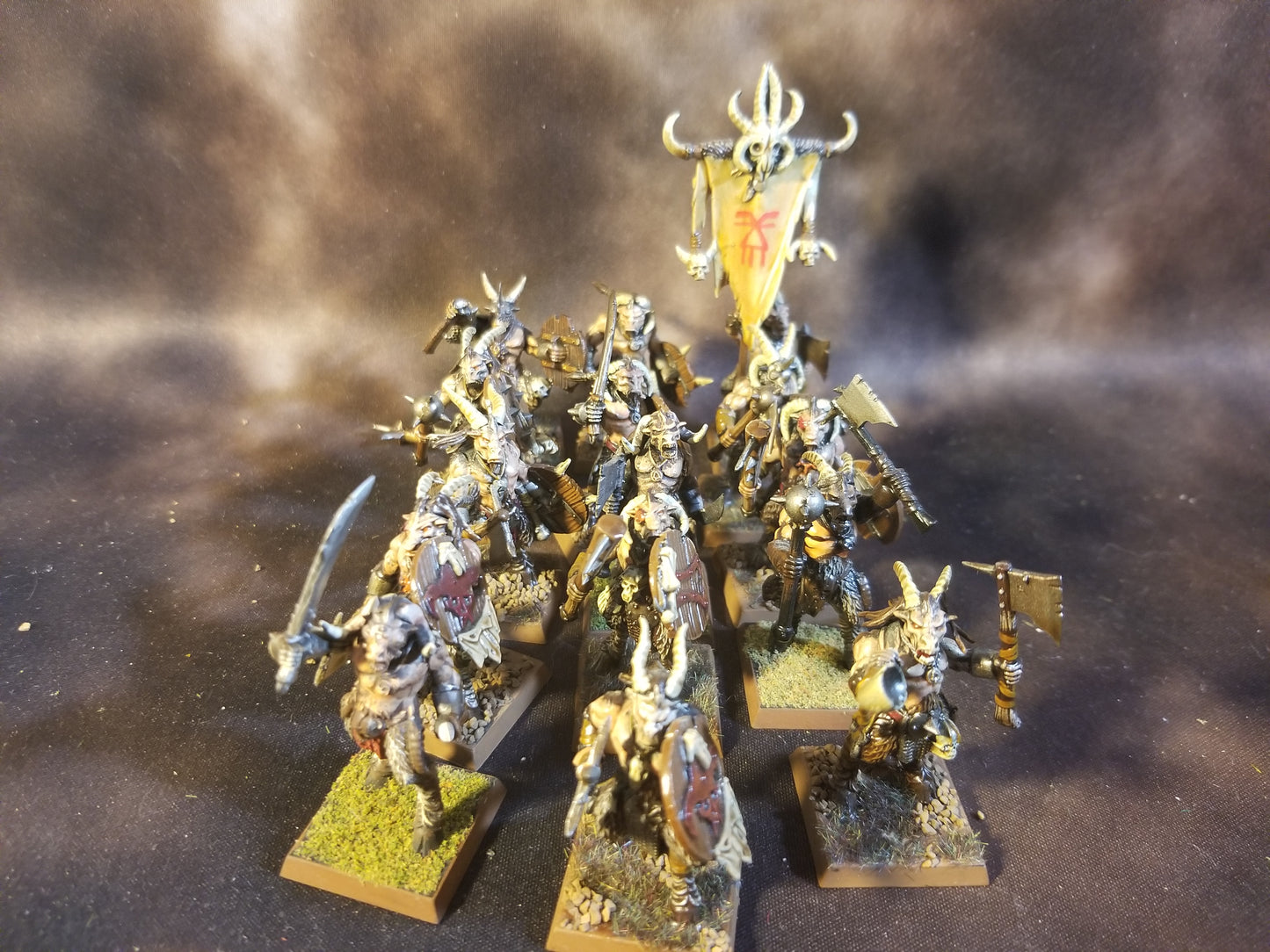 Warhammer Age of Sigmar AOS Destruction Beastmen Beasts of Chaos Gors Painted