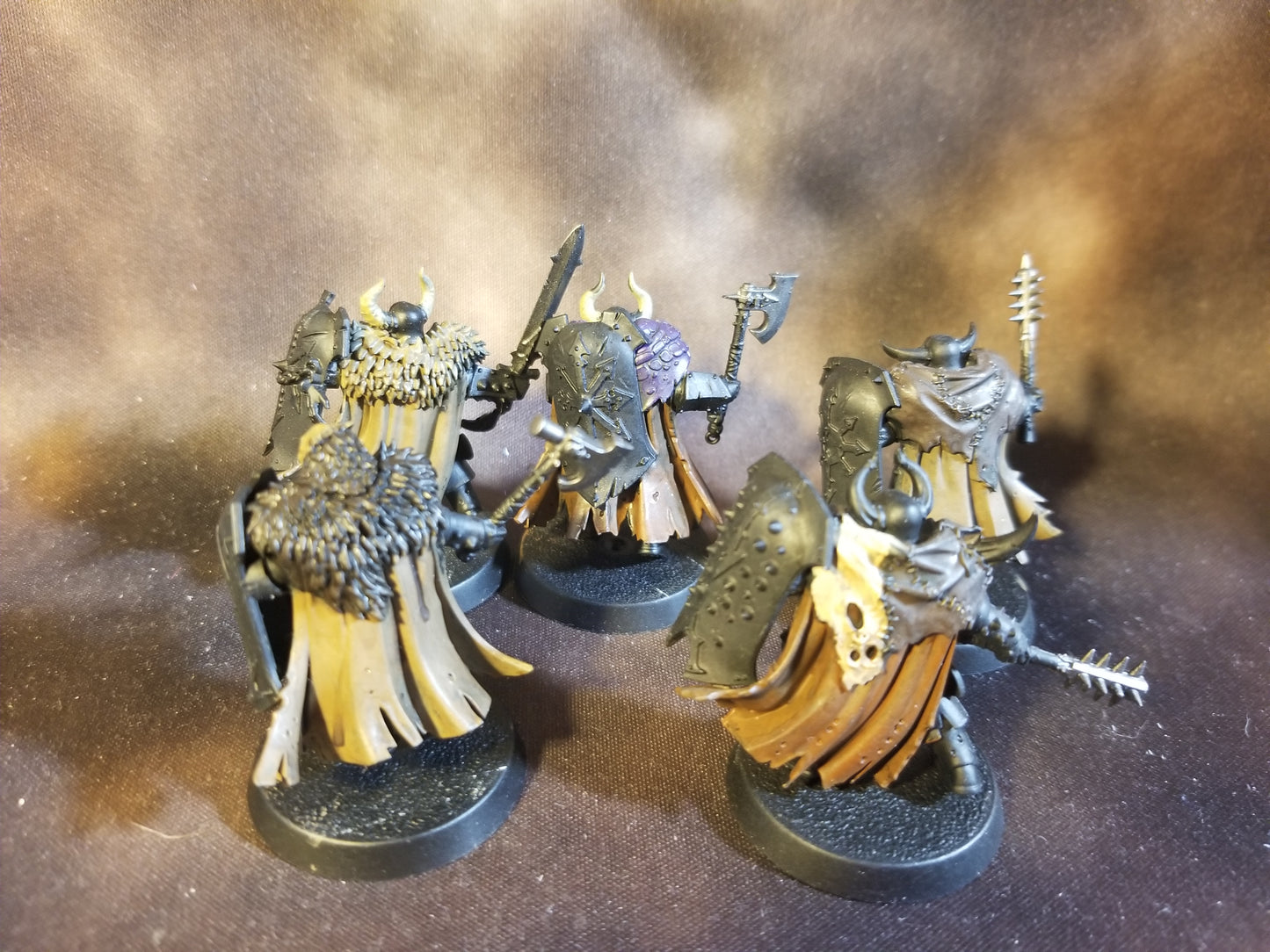 Warhammer Age of Sigmar Chaos Slaves to Darkness Warriors