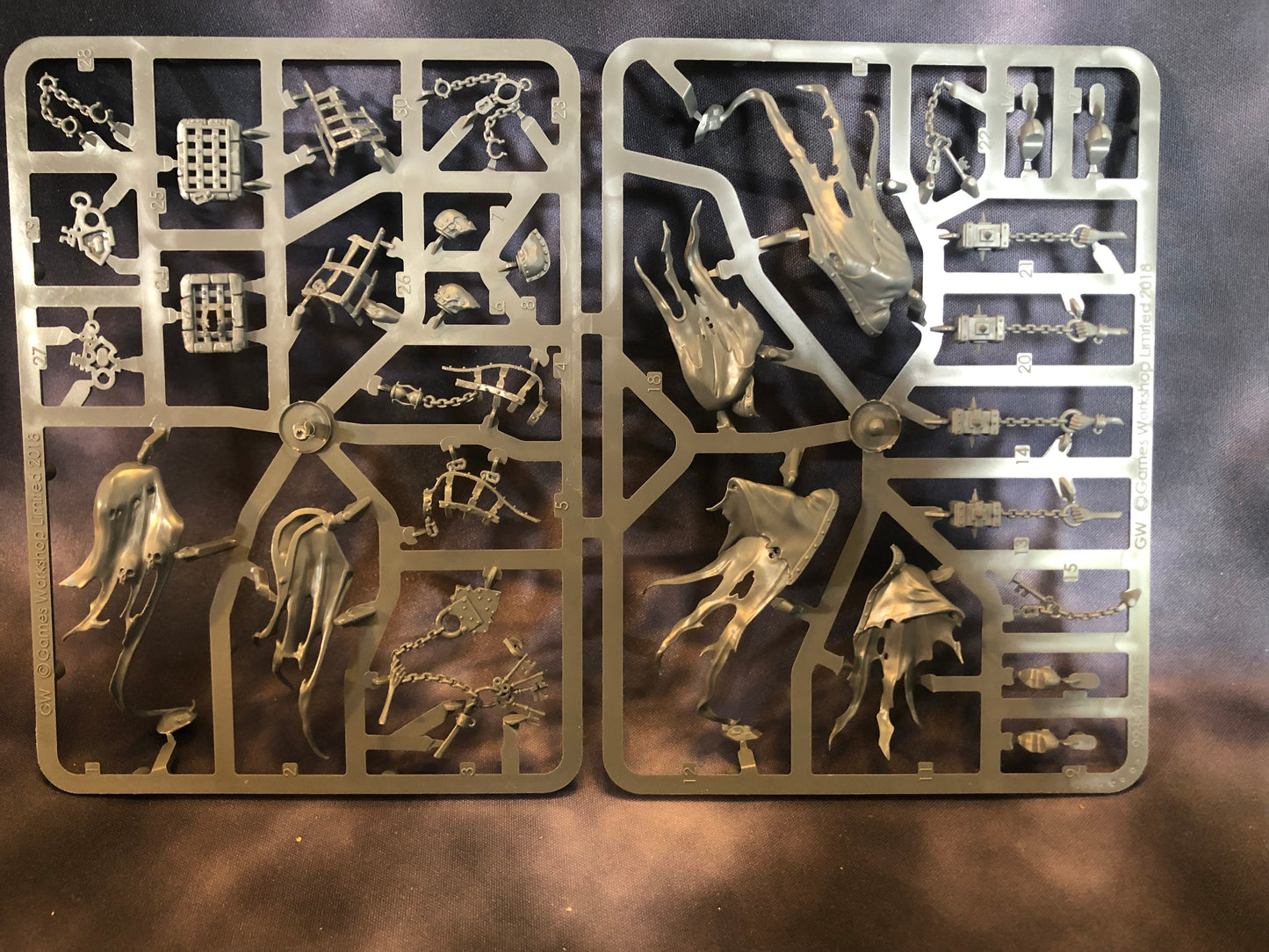 Warhammer Age of Sigmar AOS Nighthaunt Spirit Torment and Chaingasts