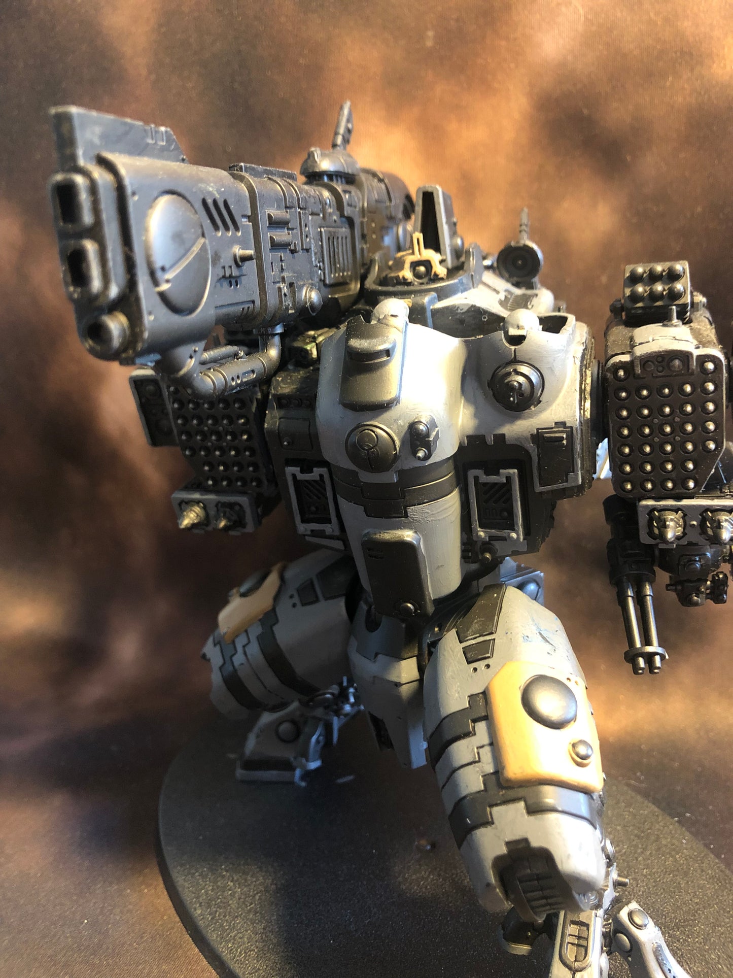 Warhammer 40k Tau Stormsurge KV128
