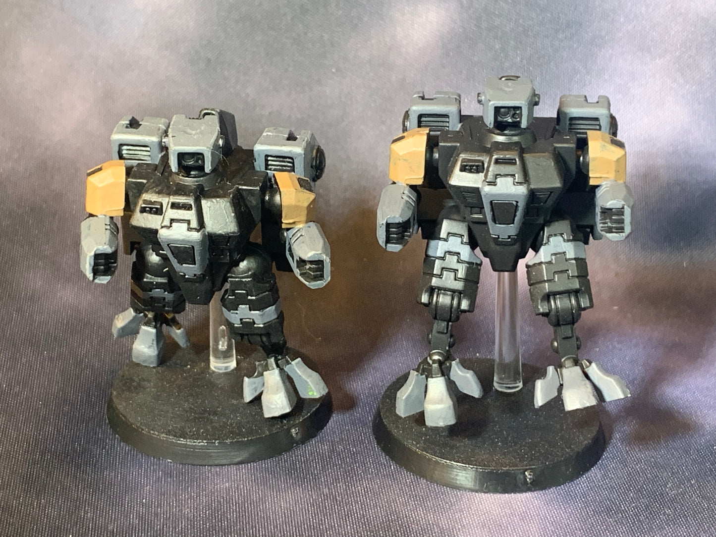 Warhammer 40k Tau Crisis Battlesuits Suits with Weapon Bits