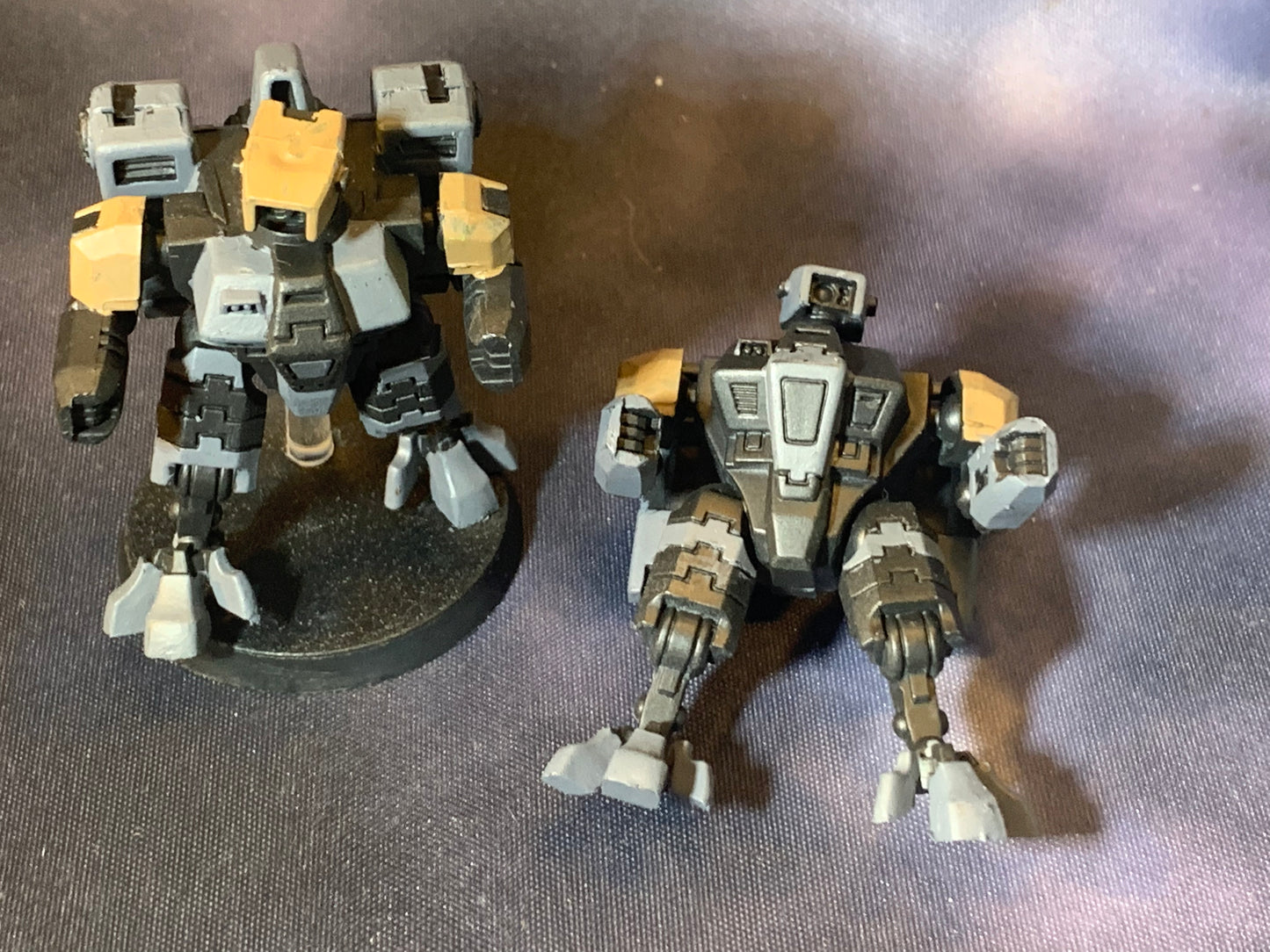 Warhammer 40k Tau Crisis Battlesuits Suits with Weapon Bits