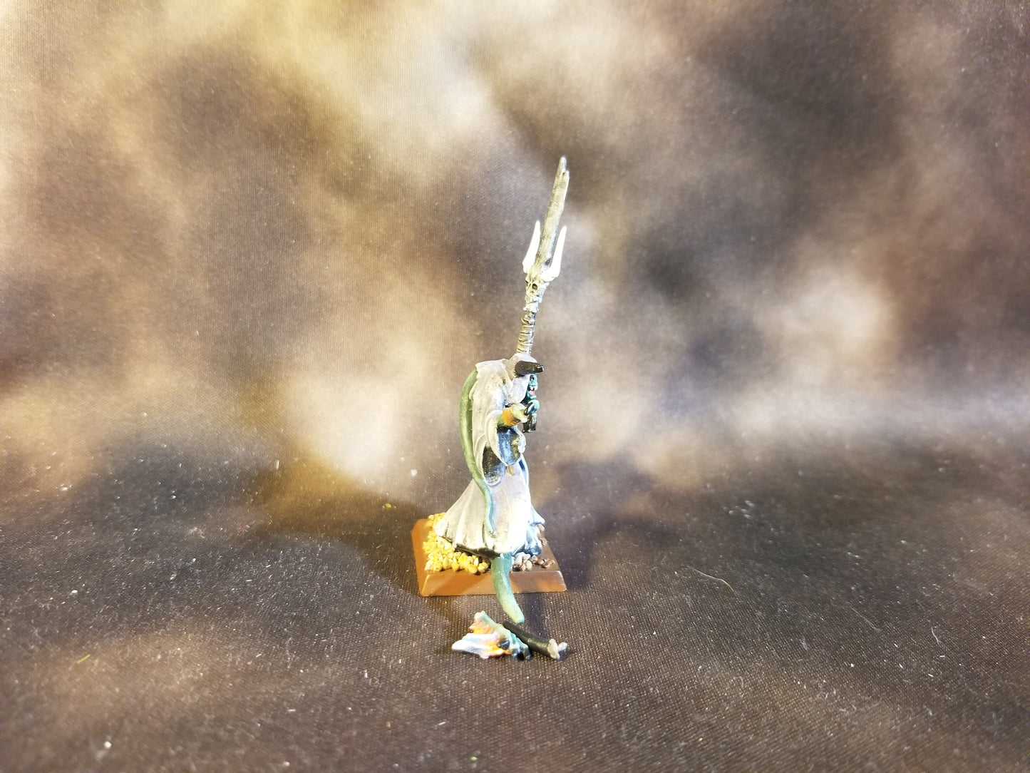 Warhammer Age of Sigmar Chaos Sorcerer