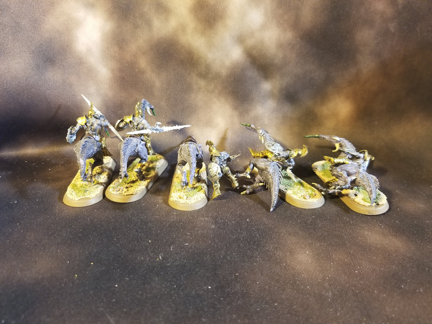 Warhammer Age of Sigmar Chaos Hedonites of Slaanesh Hellstriders